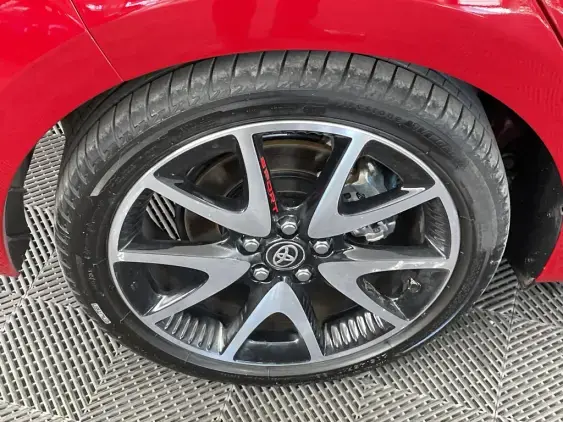 TOYOTA YARIS IV - voiture d'occasion - Photo 25