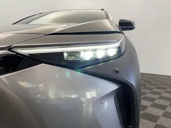 TOYOTA BZ4X - voiture d'occasion - Photo 22