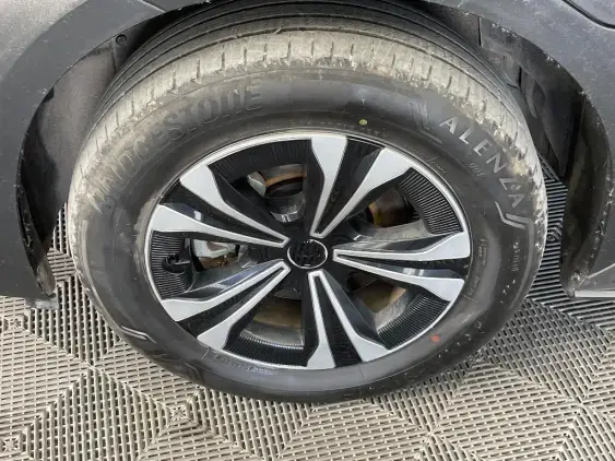 TOYOTA BZ4X - voiture d'occasion - Photo 23