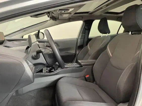 TOYOTA PRIUS V - voiture d'occasion - Photo 18