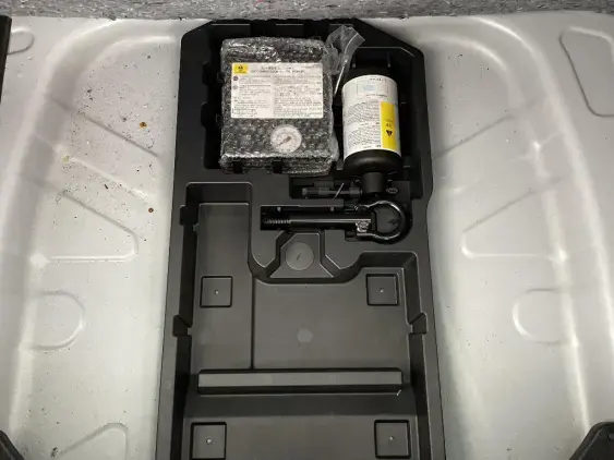 TOYOTA AYGO X - voiture d'occasion - Photo 17