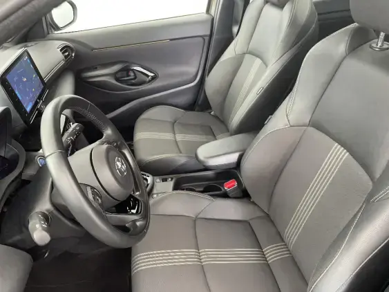 TOYOTA YARIS CROSS I - voiture d'occasion - Photo 18