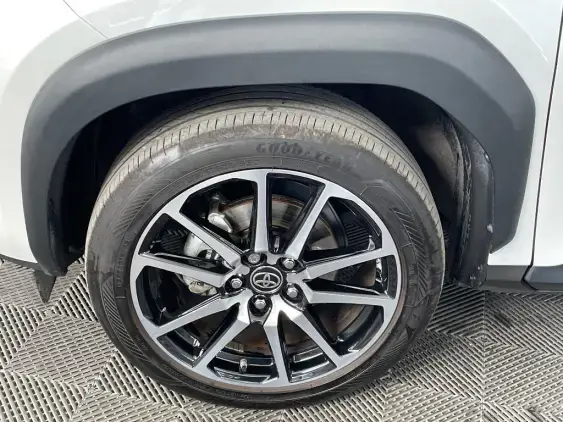 TOYOTA YARIS CROSS I - voiture d'occasion - Photo 23