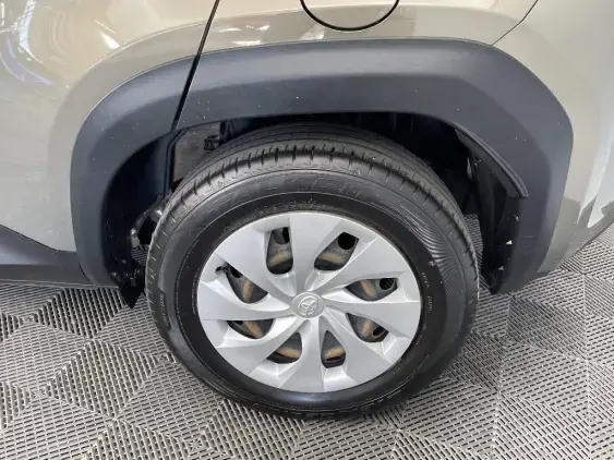 TOYOTA YARIS CROSS I - voiture d'occasion - Photo 24