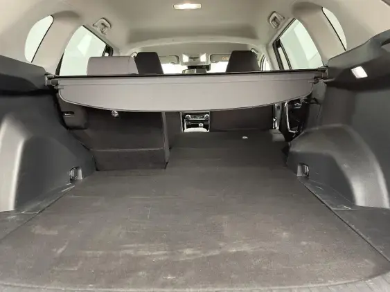 TOYOTA RAV4 V - voiture d'occasion - Photo 16