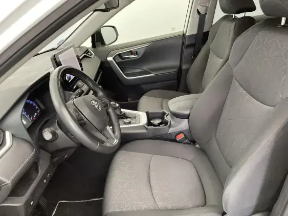 TOYOTA RAV4 V - voiture d'occasion - Photo 18