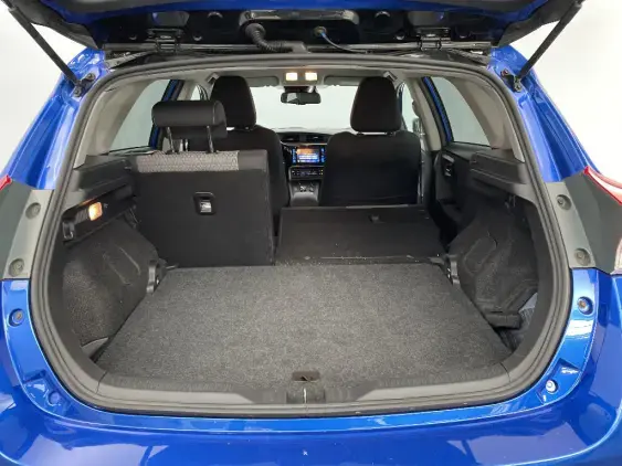 TOYOTA AURIS II - voiture d'occasion - Photo 16