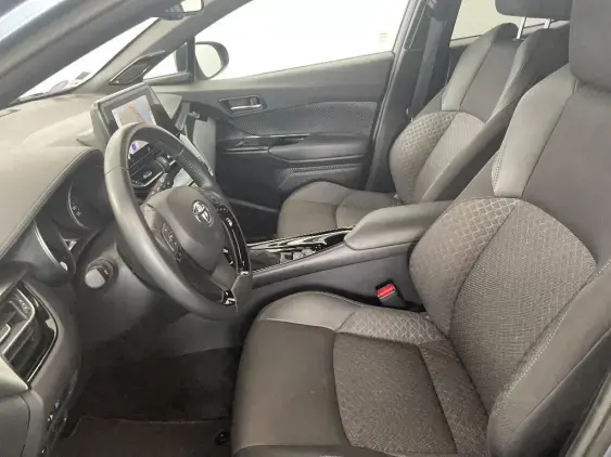TOYOTA C-HR - voiture d'occasion - Photo 18
