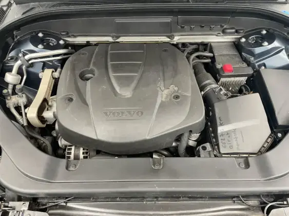 VOLVO XC60 II - voiture d'occasion - Photo 21