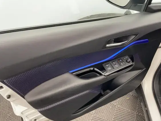 TOYOTA C-HR - voiture d'occasion - Photo 19