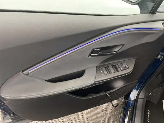 TOYOTA C-HR II - voiture d'occasion - Photo 19
