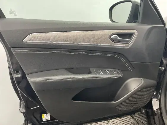 RENAULT ARKANA - voiture d'occasion - Photo 19