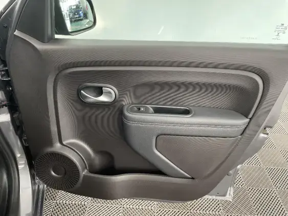 RENAULT TWINGO III - voiture d'occasion - Photo 19