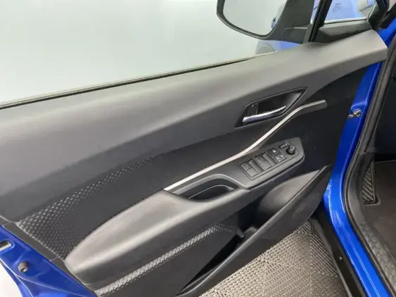 TOYOTA C-HR - voiture d'occasion - Photo 19