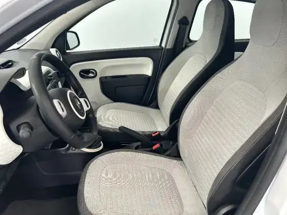 RENAULT TWINGO III - voiture d'occasion - Photo 17