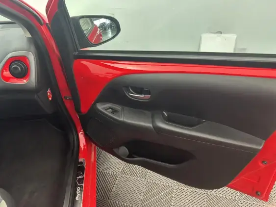 TOYOTA AYGO II - voiture d'occasion - Photo 20