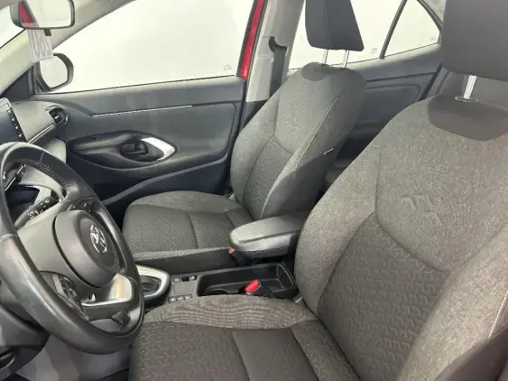 TOYOTA YARIS CROSS I - voiture d'occasion - Photo 18