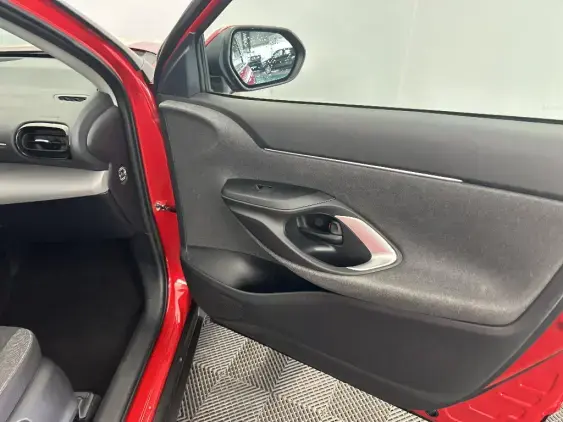 TOYOTA YARIS CROSS I - voiture d'occasion - Photo 20