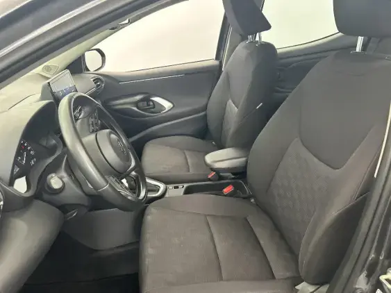 TOYOTA YARIS IV - voiture d'occasion - Photo 18