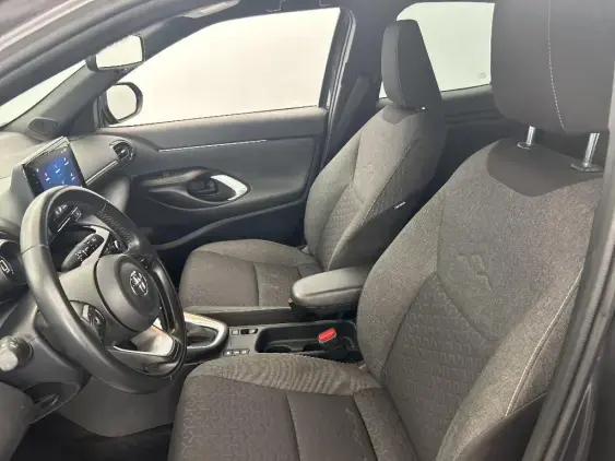 TOYOTA YARIS CROSS I - voiture d'occasion - Photo 18