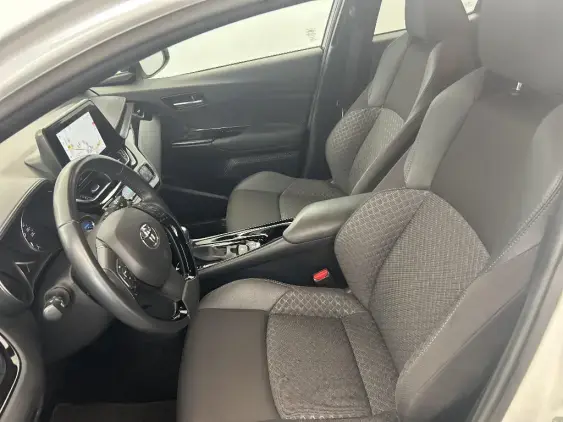 TOYOTA C-HR - voiture d'occasion - Photo 18