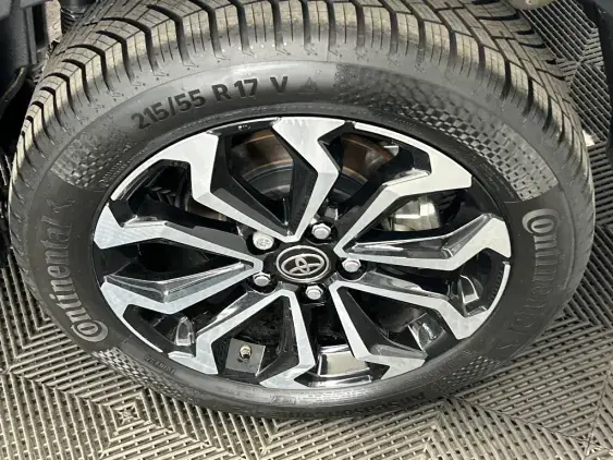 TOYOTA YARIS CROSS I - voiture d'occasion - Photo 23