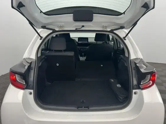 TOYOTA YARIS IV - voiture d'occasion - Photo 16
