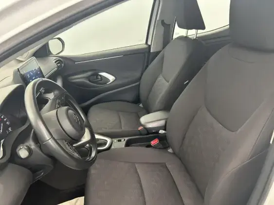 TOYOTA YARIS IV - voiture d'occasion - Photo 18