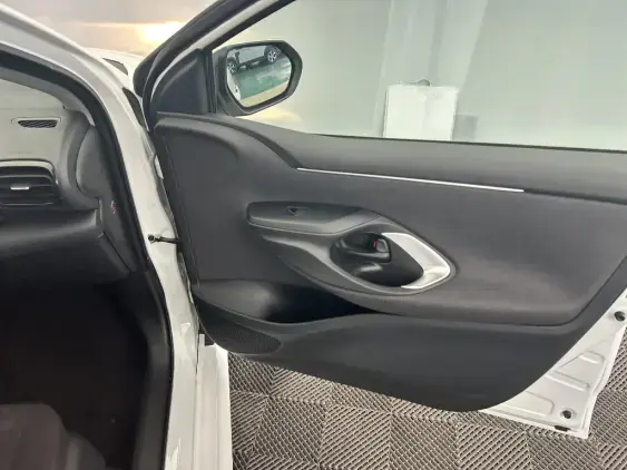 TOYOTA YARIS IV - voiture d'occasion - Photo 20