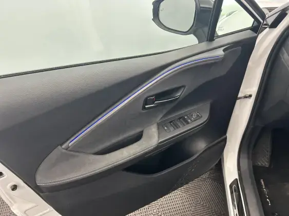 TOYOTA C-HR II - voiture d'occasion - Photo 19