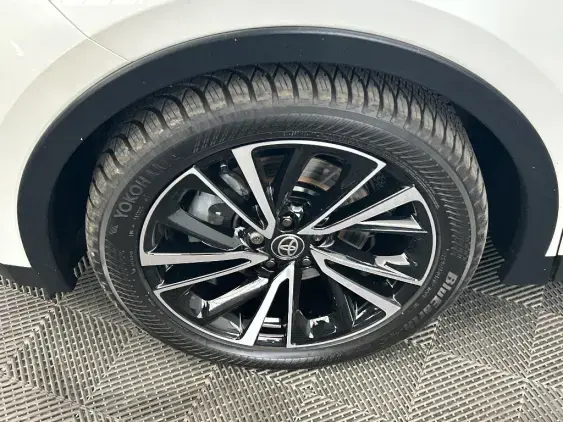 TOYOTA C-HR II - voiture d'occasion - Photo 23