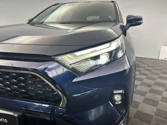 TOYOTA RAV4 V - voiture d'occasion - Photo 22