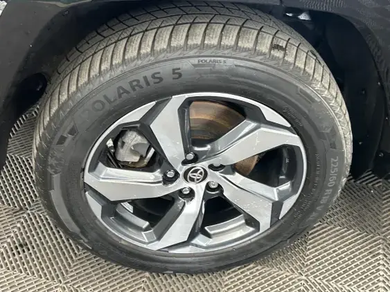 TOYOTA RAV4 V - voiture d'occasion - Photo 25