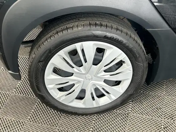 TOYOTA AYGO X - voiture d'occasion - Photo 25
