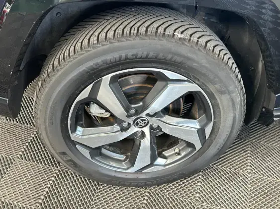 TOYOTA RAV4 V - voiture d'occasion - Photo 24