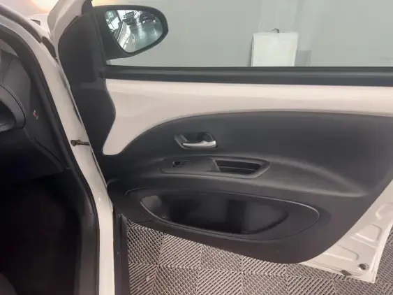 TOYOTA AYGO X - voiture d'occasion - Photo 20