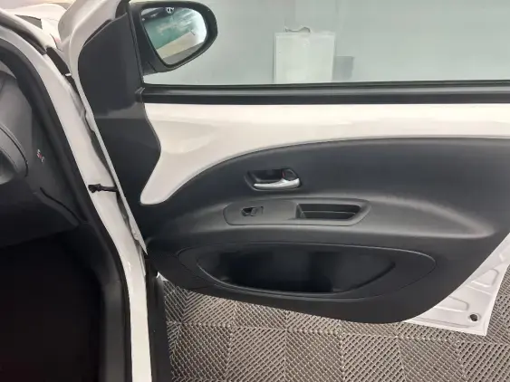 TOYOTA AYGO X - voiture d'occasion - Photo 20