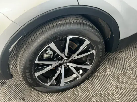 TOYOTA C-HR II - voiture d'occasion - Photo 24