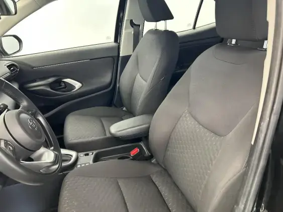 TOYOTA YARIS CROSS I - voiture d'occasion - Photo 18