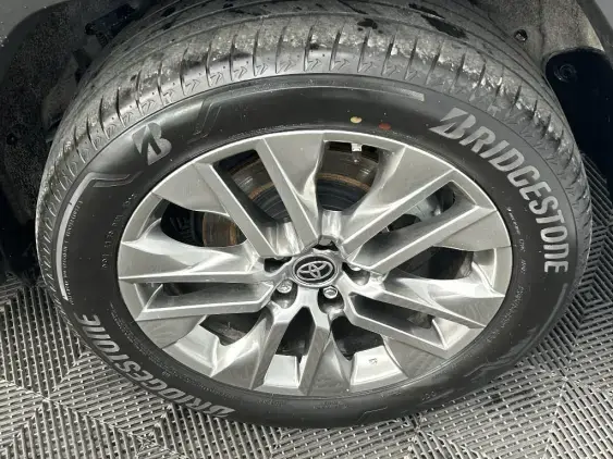 TOYOTA RAV4 V - voiture d'occasion - Photo 23