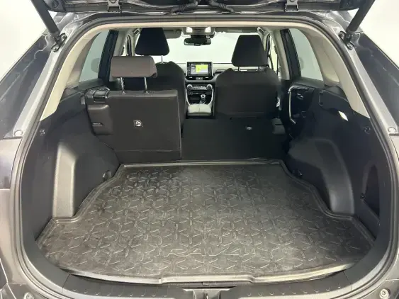 TOYOTA RAV4 V - voiture d'occasion - Photo 16