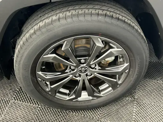 TOYOTA RAV4 V - voiture d'occasion - Photo 23