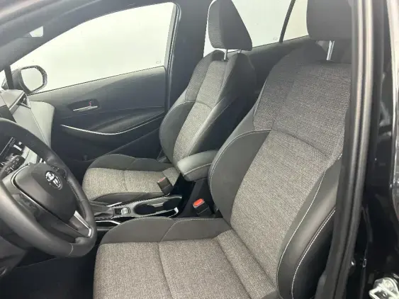 TOYOTA COROLLA TOURING SPT X - voiture d'occasion - Photo 18