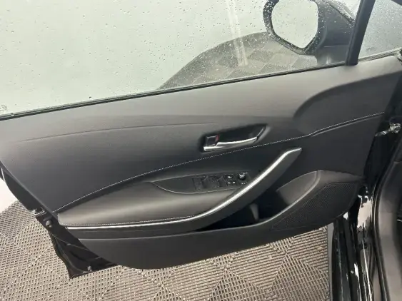TOYOTA COROLLA TOURING SPT X - voiture d'occasion - Photo 19