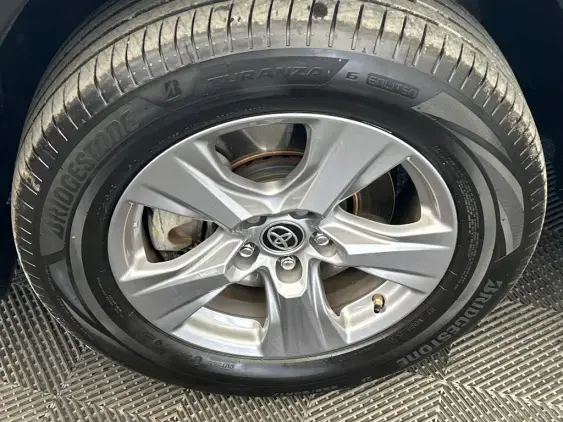 TOYOTA RAV4 V - voiture d'occasion - Photo 22