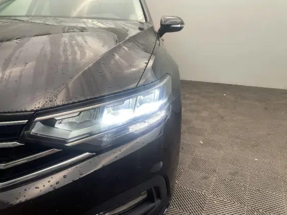 VOLKSWAGEN PASSAT VIII - voiture d'occasion - Photo 22