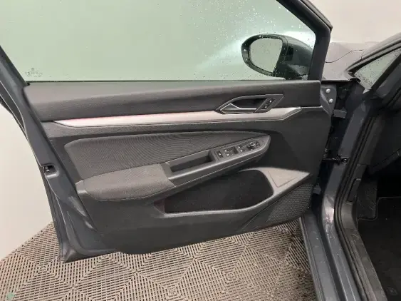 VOLKSWAGEN GOLF VIII - voiture d'occasion - Photo 19
