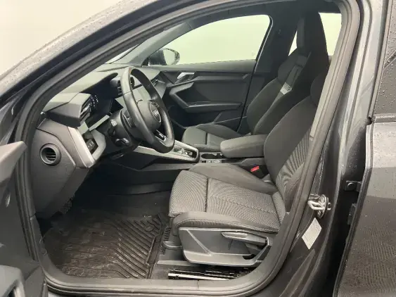AUDI A3 BERLINE IV - voiture d'occasion - Photo 18