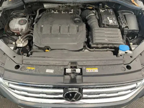 VOLKSWAGEN TIGUAN II - voiture d'occasion - Photo 21