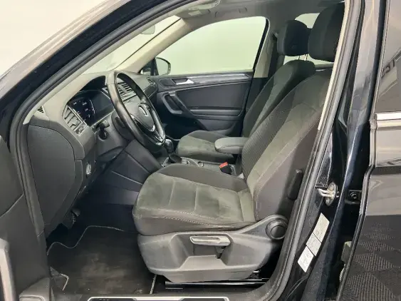 VOLKSWAGEN TIGUAN ALLSPACE - voiture d'occasion - Photo 18